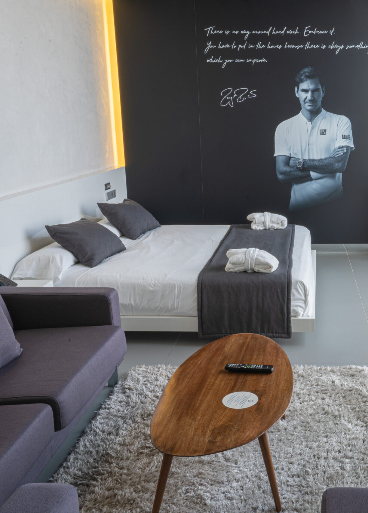 7.-Suite-Roger-Federer-scaled-e1717413889610.jpg